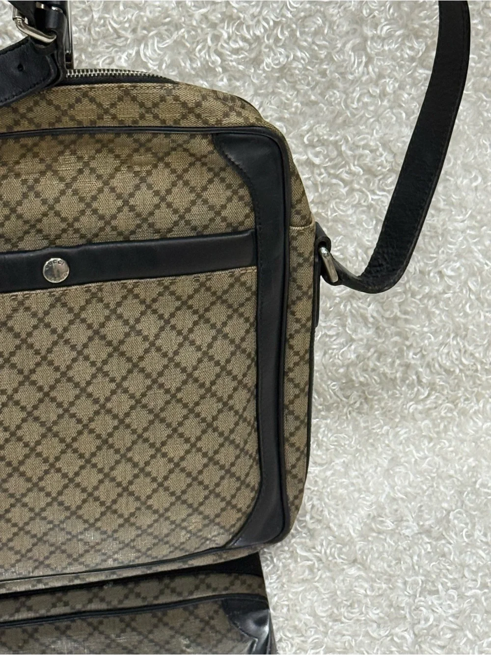 Gucci Diamanté Messenger Bag